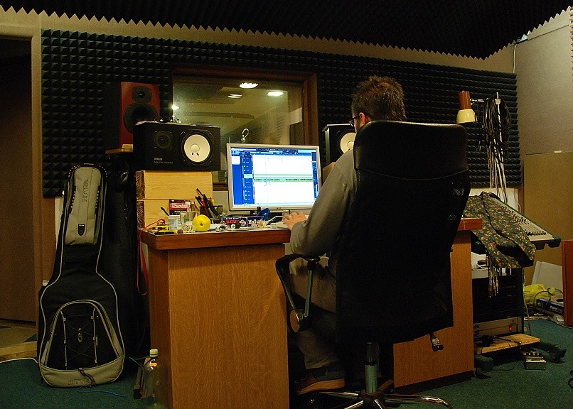 Studio9.jpg