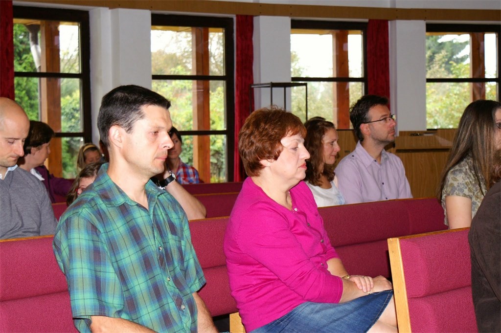 Křestní shromáždění.jpg