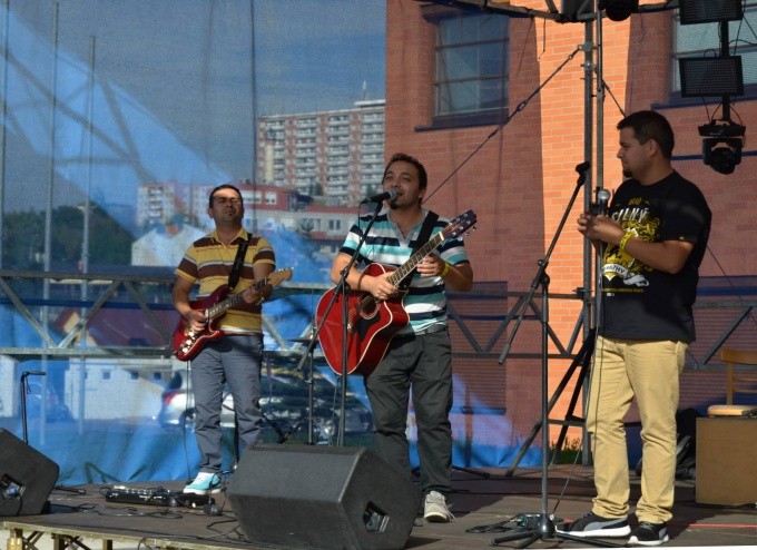 05.jpg