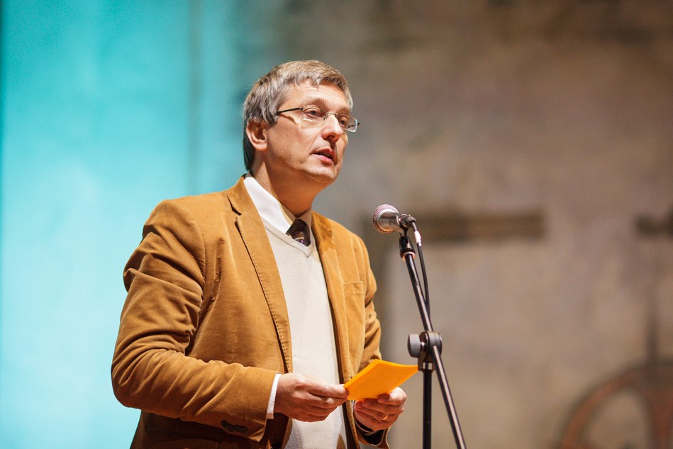 Západ Islámský stát neporazí, ten na válku čeká a útoky jsou provokací k odvetě