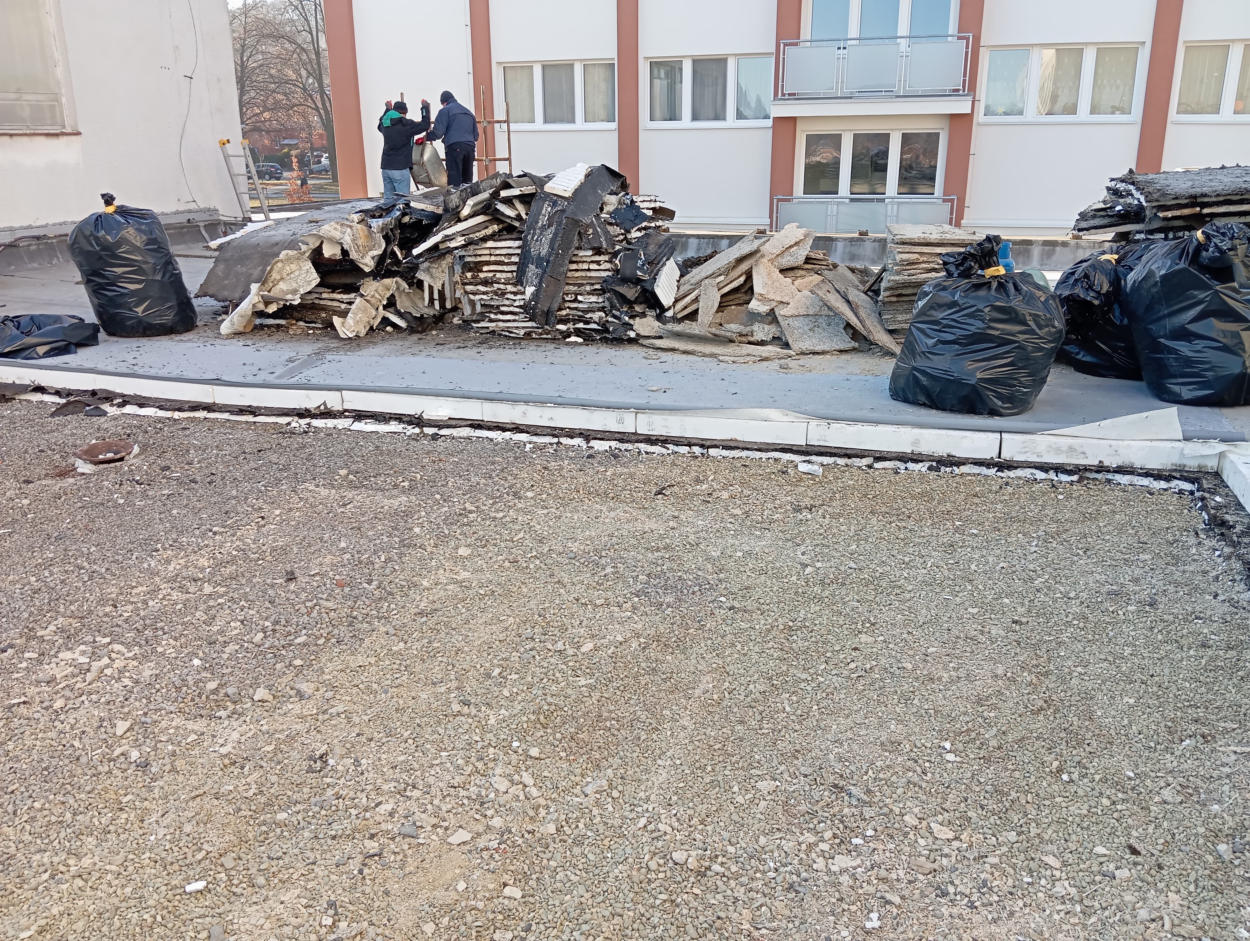 Střecha 19. 3. 2025 (4).jpg